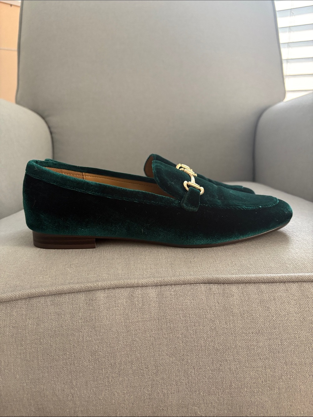 Jcrew Women’s  Velvet Loafers in Dark Green - Picture 2 of 5